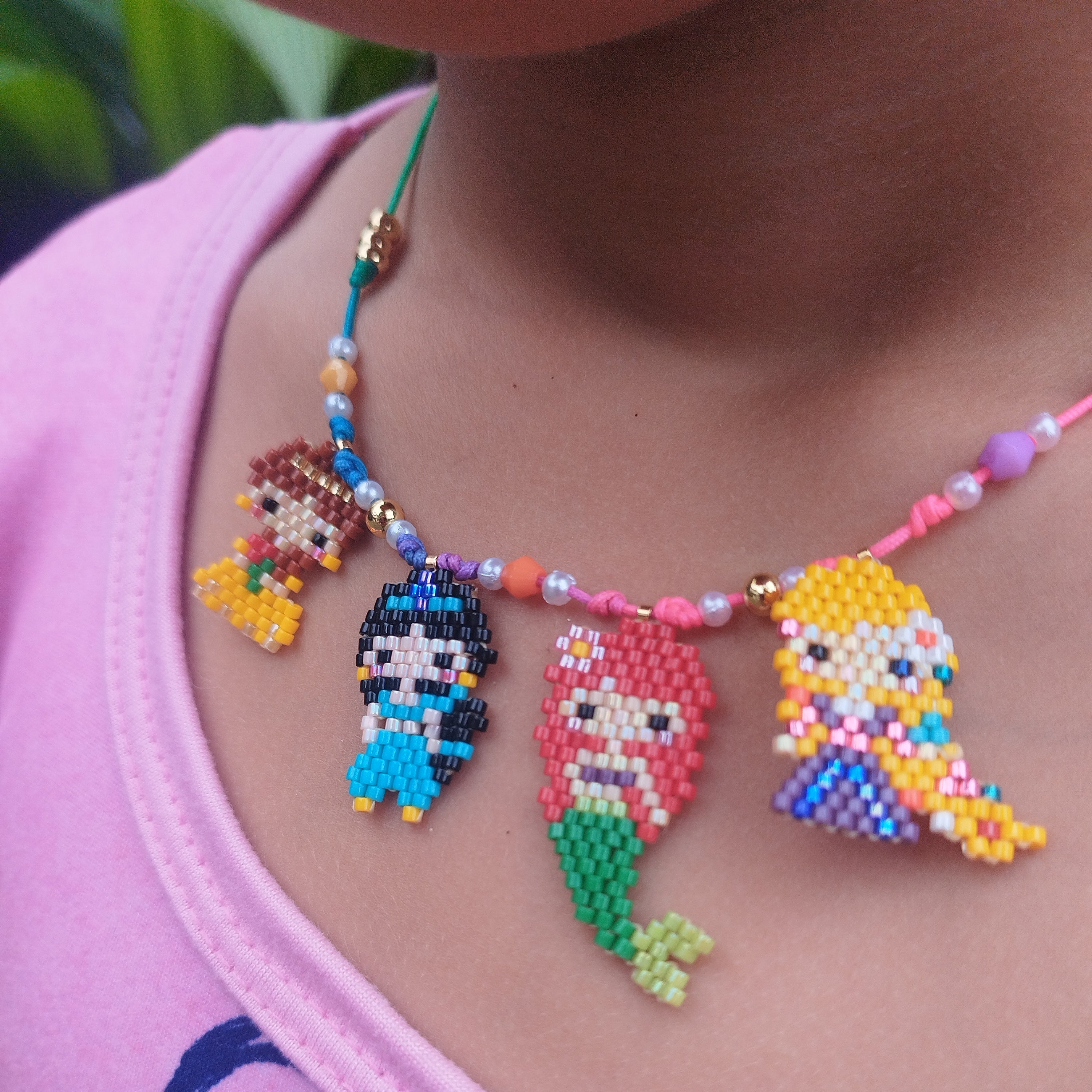Collar princesas niñas