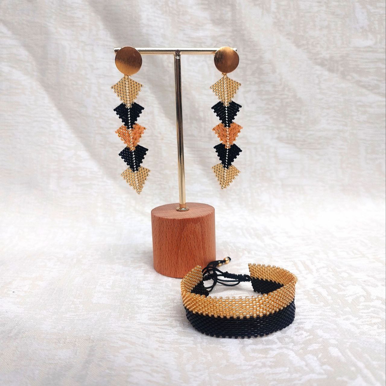 Juego black and beige