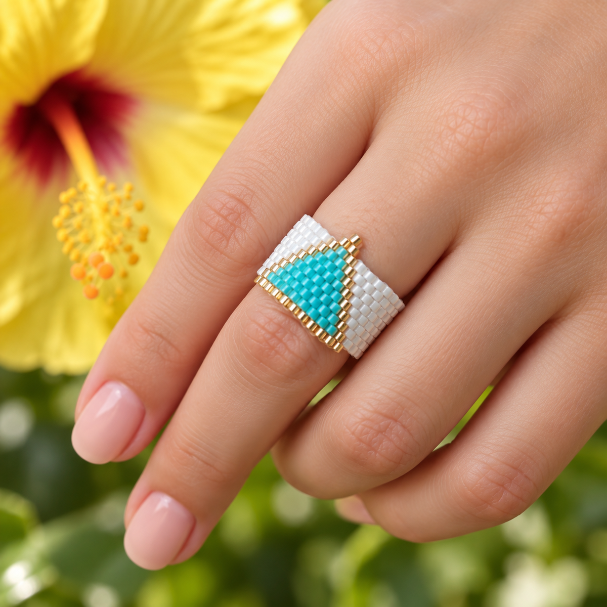 Anillo triangular