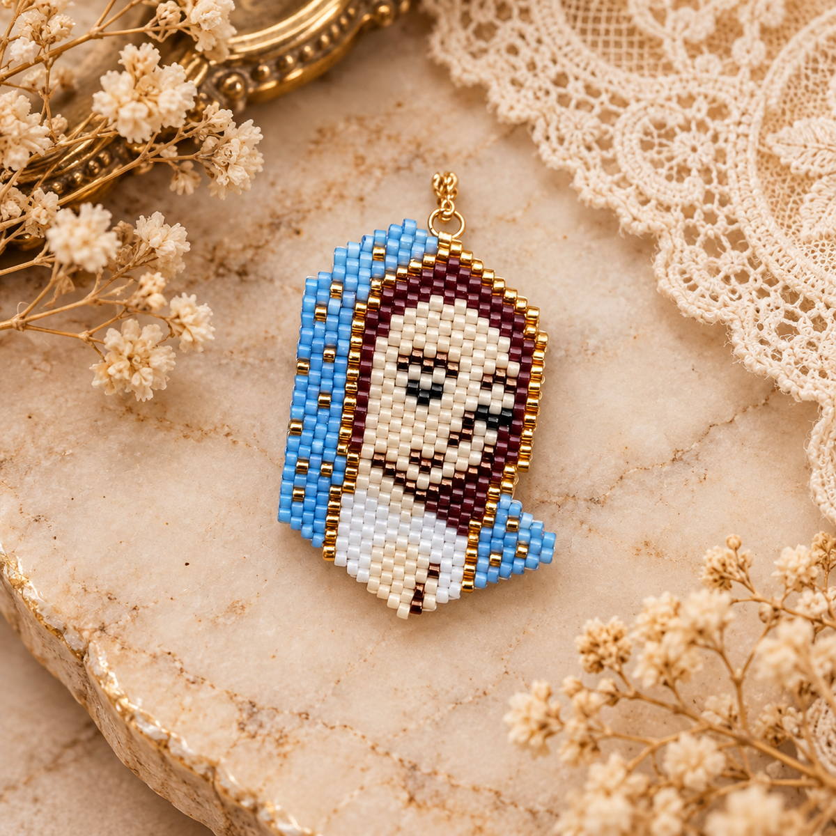 Collar Virgen Maria auxiliadora