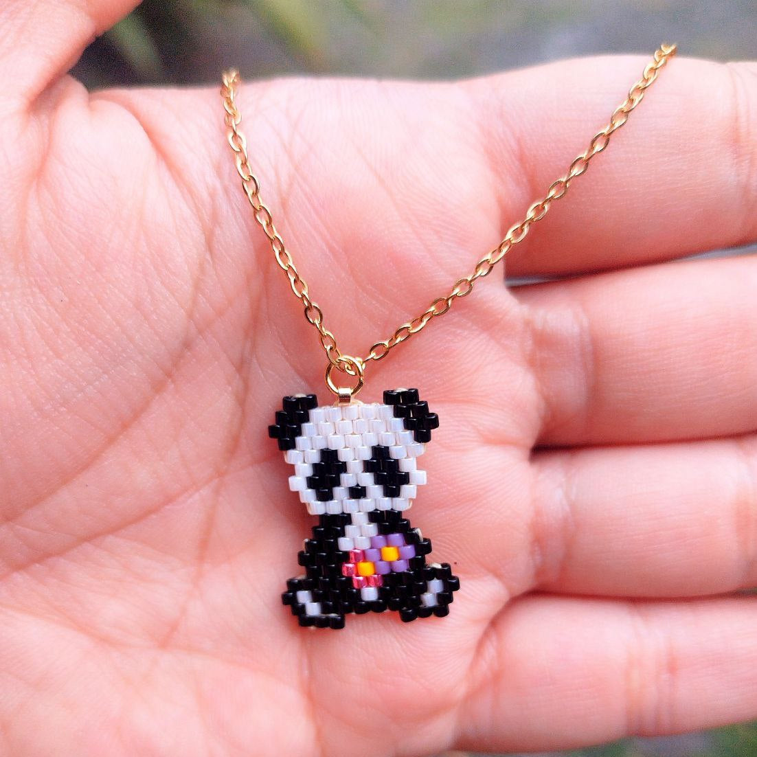 collar oso panda