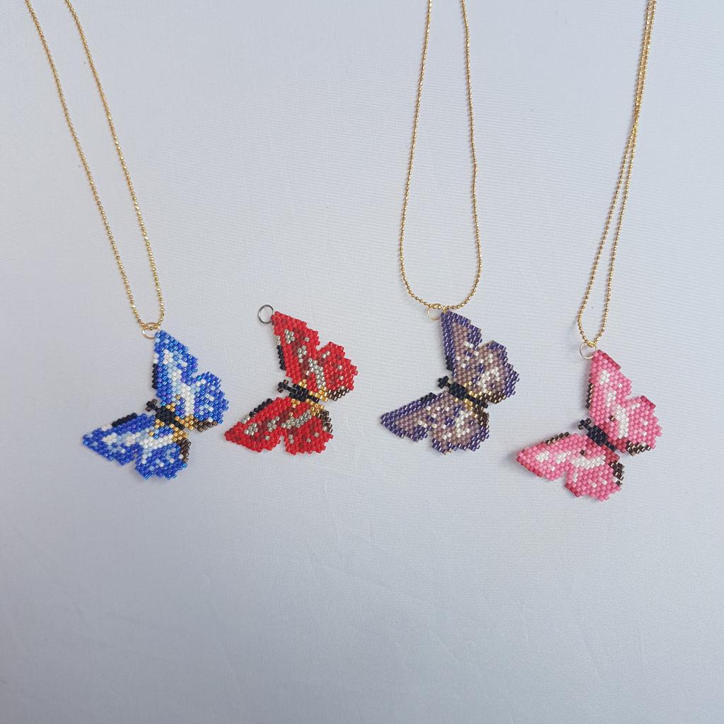 Collar mariposa